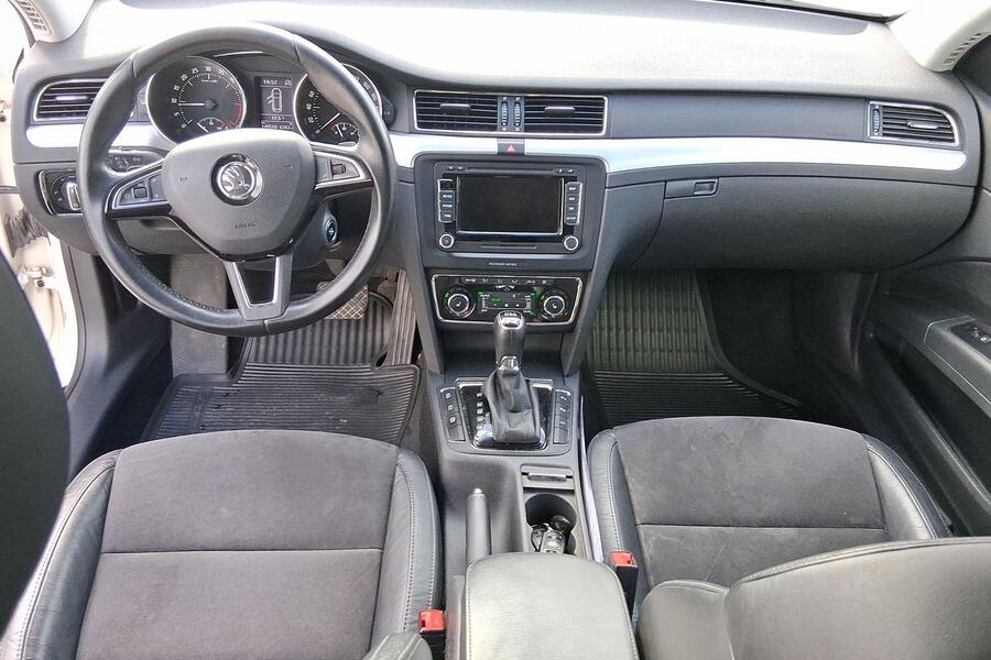 Skoda Superb vaihtoauto