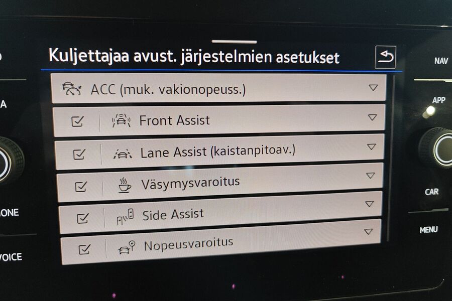 Volkswagen T-Cross vaihtoauto