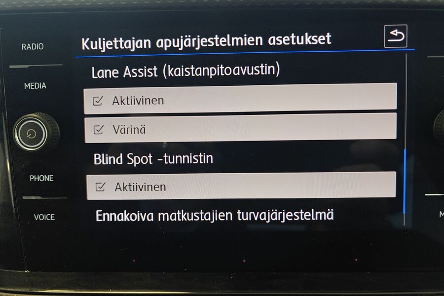 Volkswagen T-Cross vaihtoauto