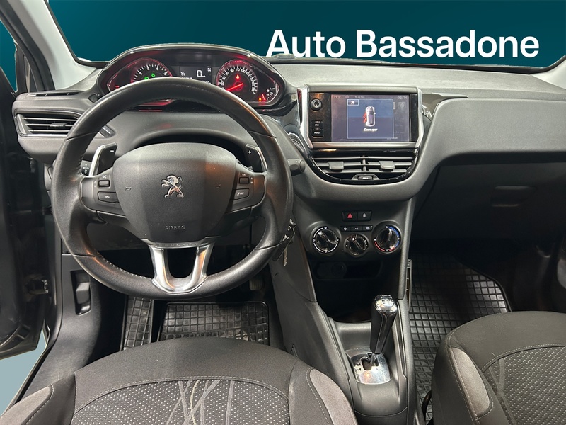 Peugeot 208 vaihtoauto