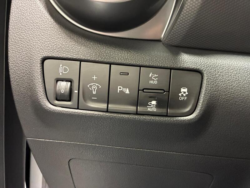 Hyundai Kona vaihtoauto