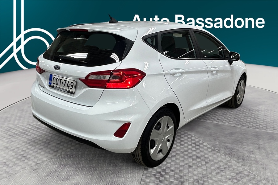 Ford Fiesta vaihtoauto