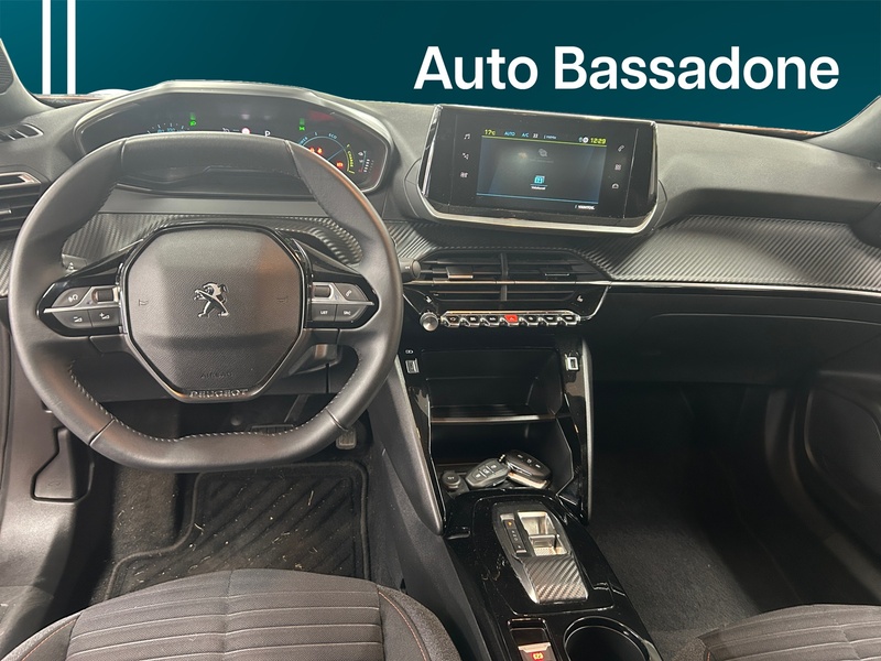 Peugeot e-2008 vaihtoauto