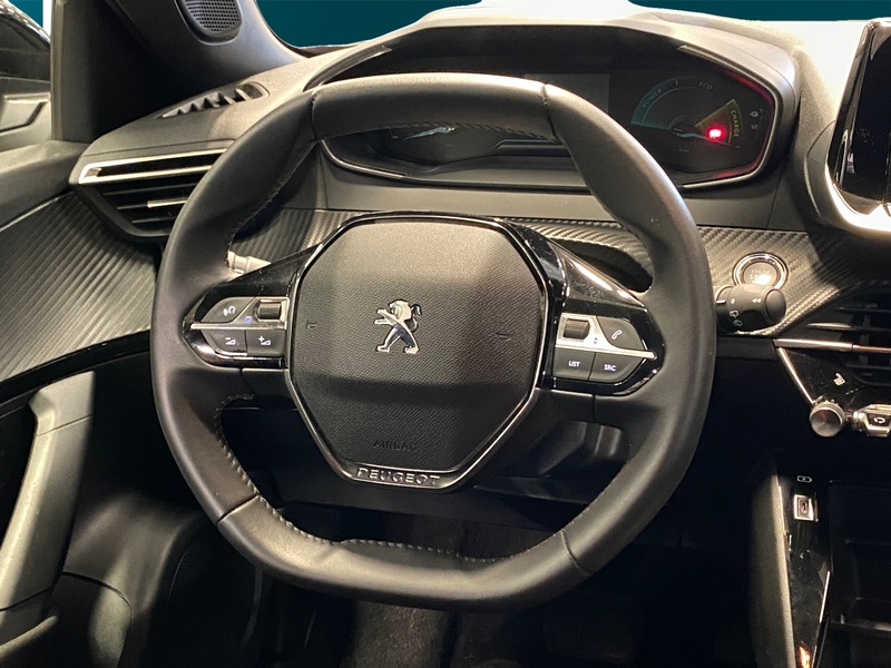 Peugeot e-2008 vaihtoauto