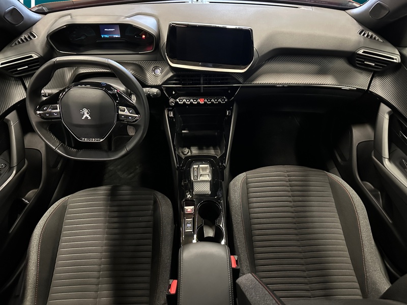 Peugeot e-2008 vaihtoauto