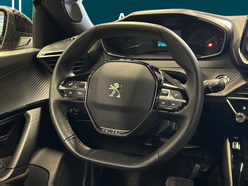 Peugeot e-2008 vaihtoauto