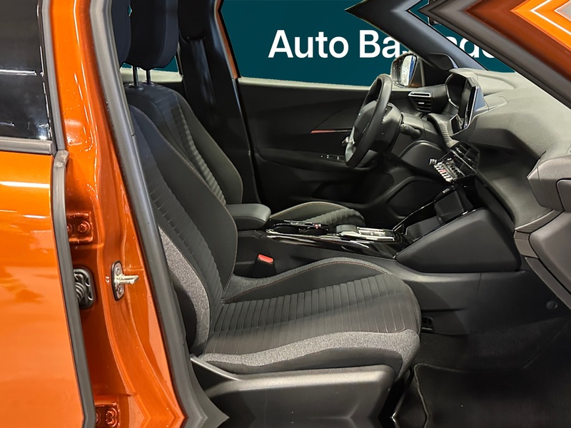 Peugeot e-2008 vaihtoauto