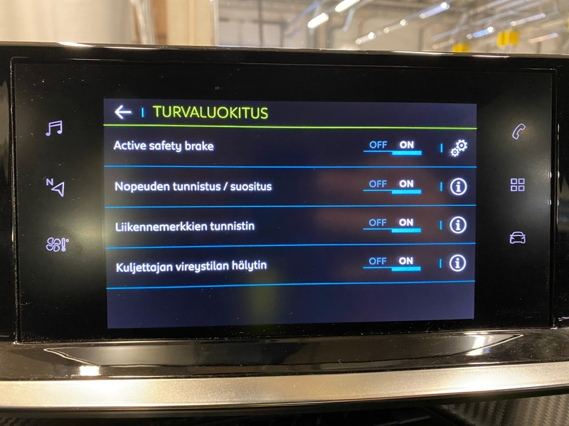 Peugeot e-2008 vaihtoauto