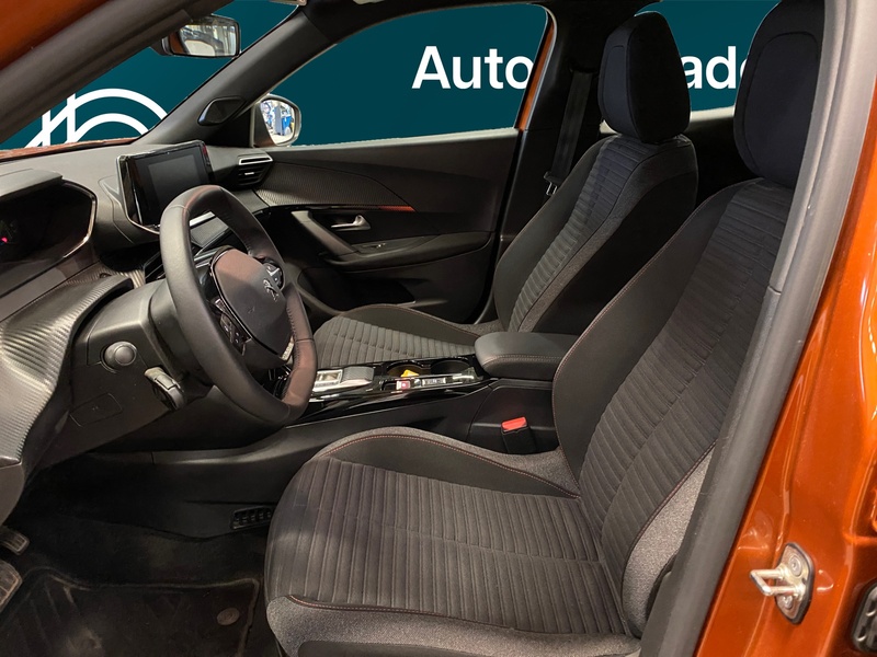 Peugeot e-2008 vaihtoauto