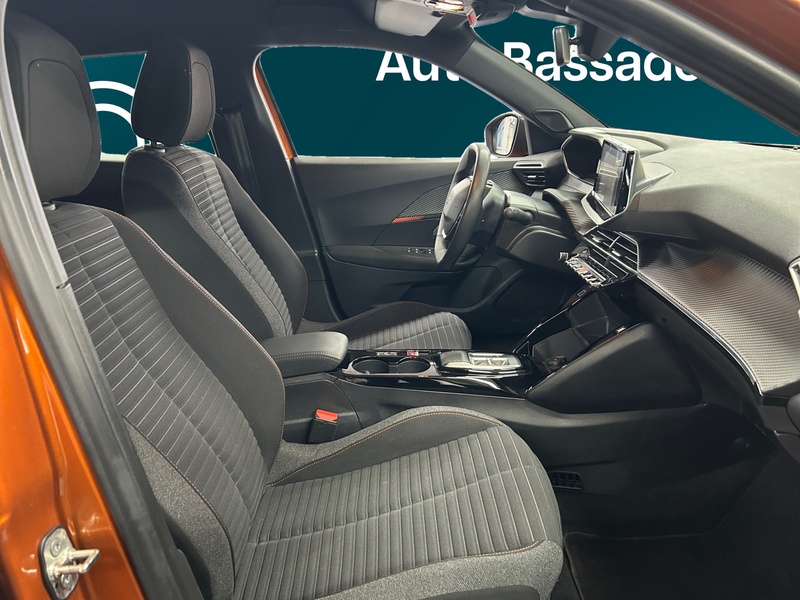 Peugeot e-2008 vaihtoauto