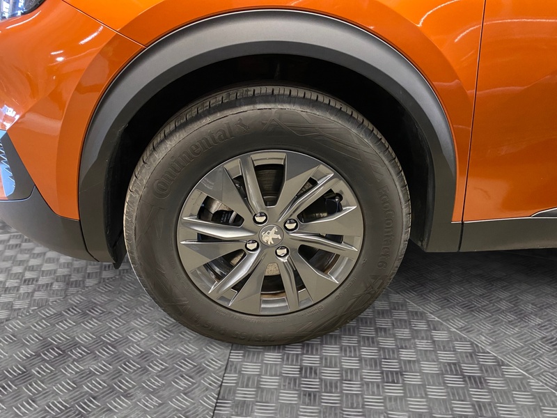 Peugeot e-2008 vaihtoauto