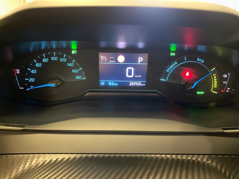 Peugeot e-2008 vaihtoauto