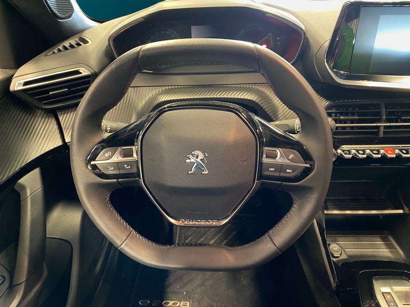 Peugeot e-2008 vaihtoauto