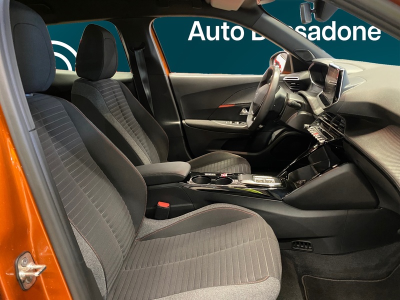 Peugeot e-2008 vaihtoauto