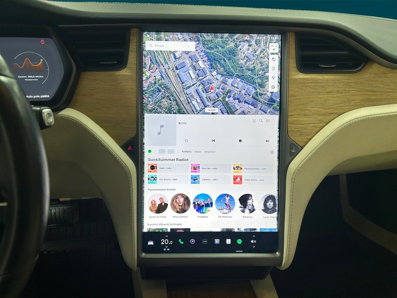 Tesla Model S vaihtoauto