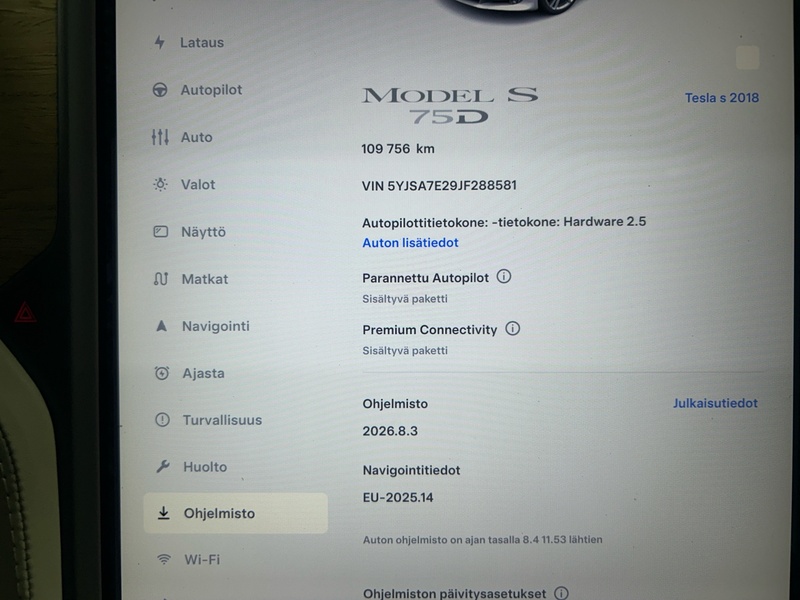 Tesla Model S vaihtoauto