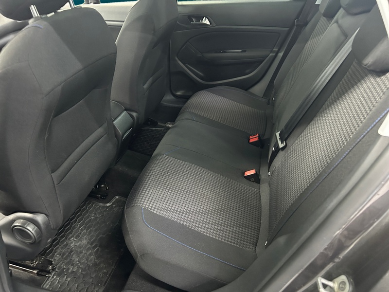 Peugeot 308 vaihtoauto