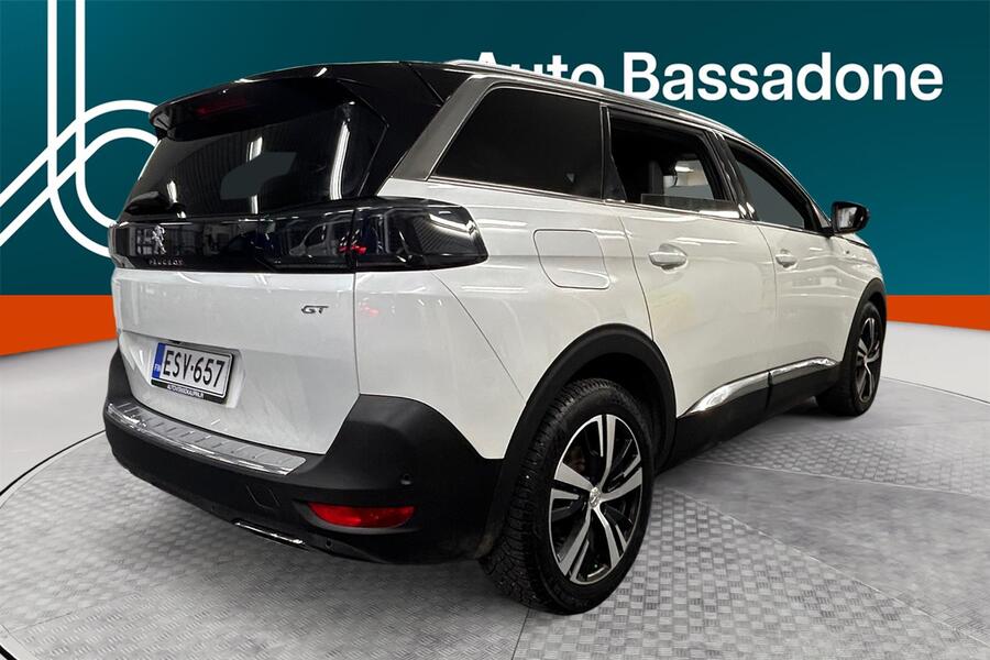 Peugeot 5008 vaihtoauto