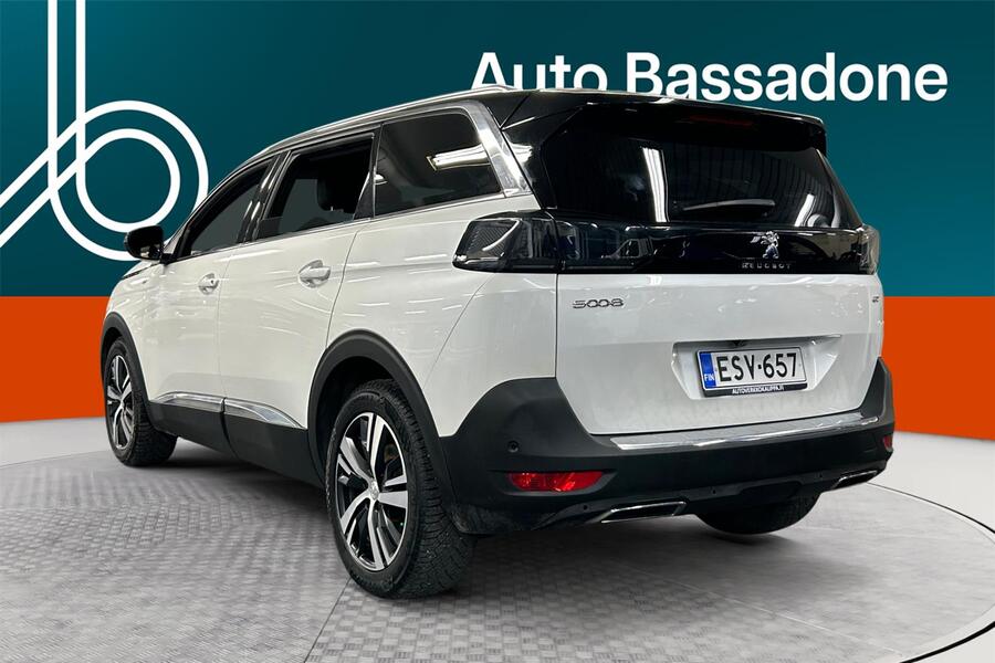Peugeot 5008 vaihtoauto