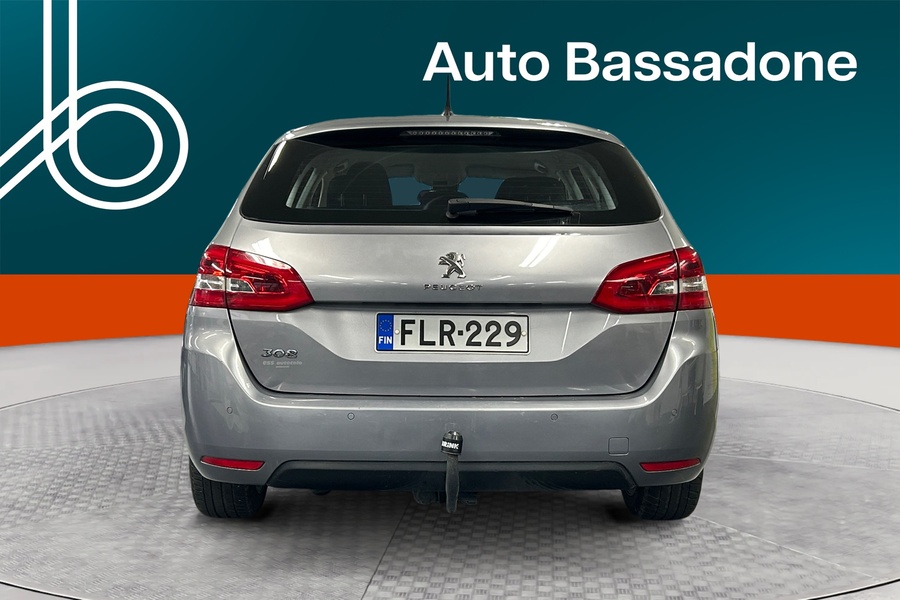 Peugeot 308 vaihtoauto