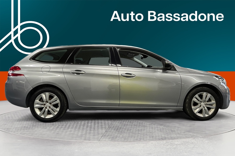 Peugeot 308 vaihtoauto