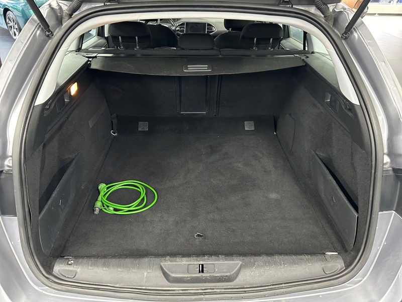 Peugeot 308 vaihtoauto