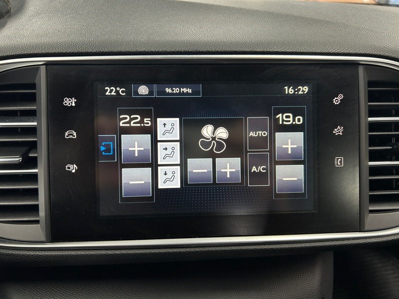 Peugeot 308 vaihtoauto