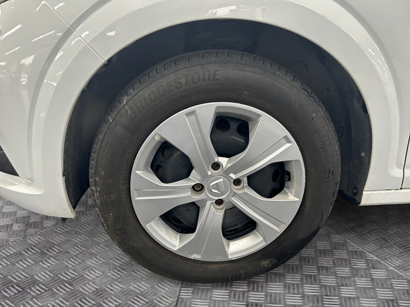 Dacia Sandero vaihtoauto