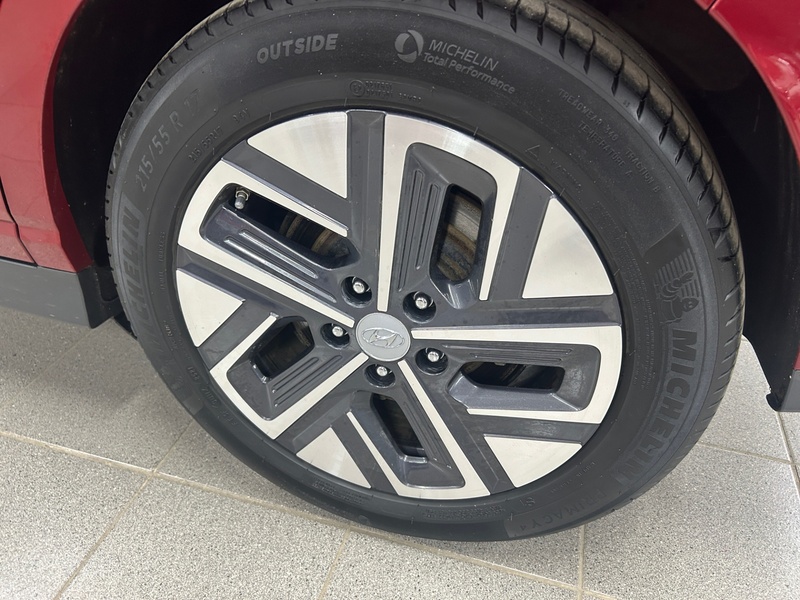 Hyundai Kona vaihtoauto