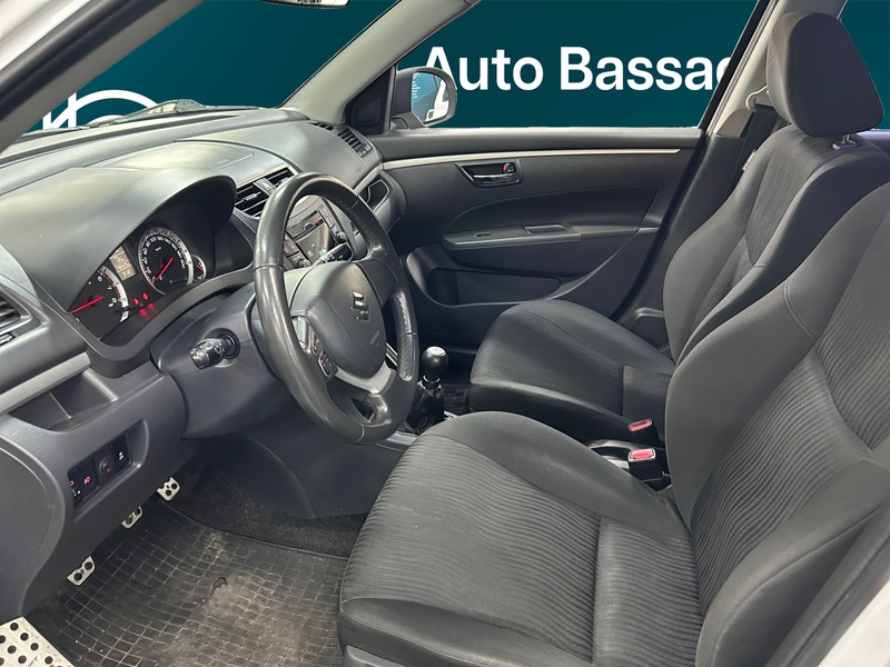 Suzuki Swift vaihtoauto