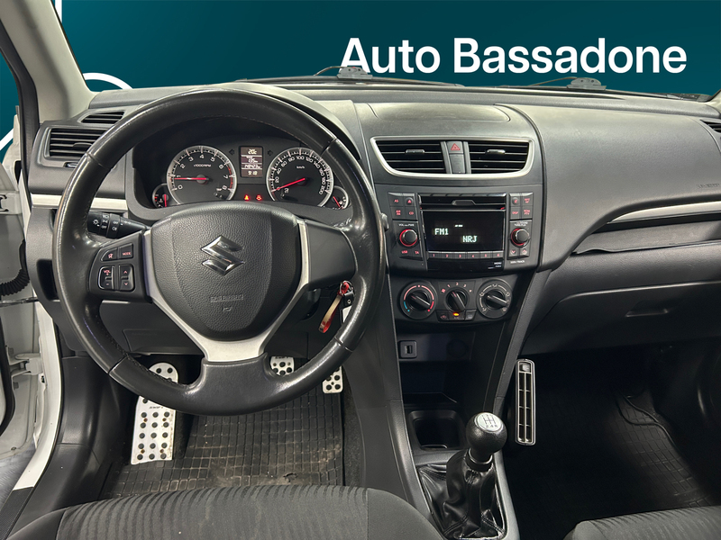 Suzuki Swift vaihtoauto