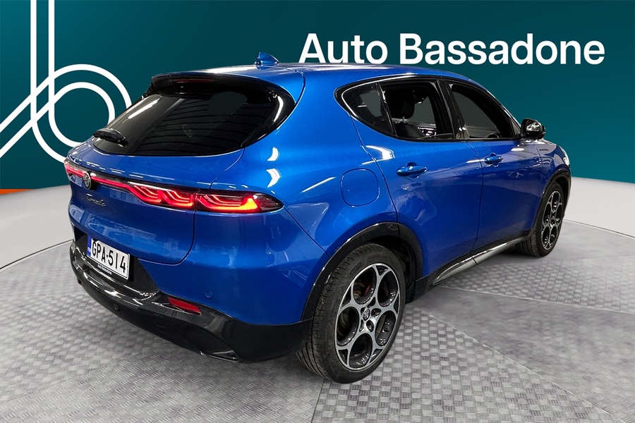 Alfa Romeo Tonale vaihtoauto