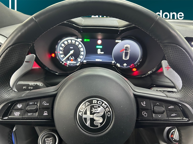 Alfa Romeo Tonale vaihtoauto