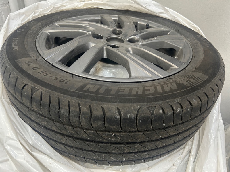 Peugeot 208 vaihtoauto