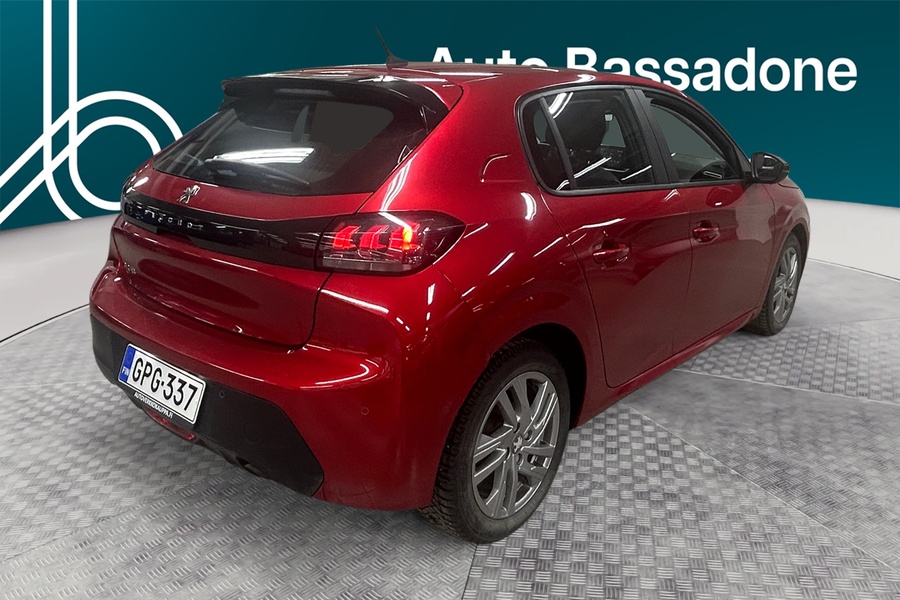 Peugeot 208 vaihtoauto