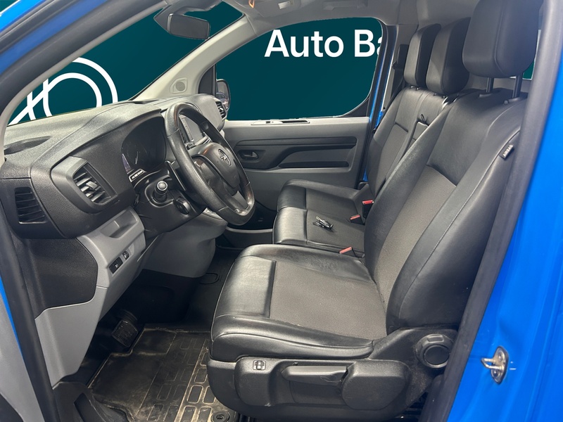 Opel Vivaro vaihtoauto