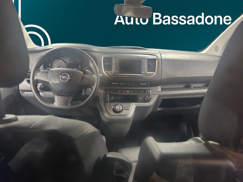 Opel Vivaro vaihtoauto