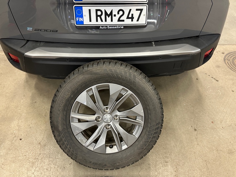 Peugeot e-2008 vaihtoauto