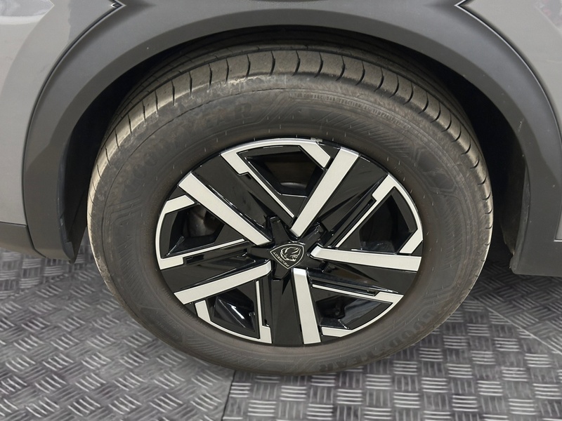 Peugeot e-2008 vaihtoauto