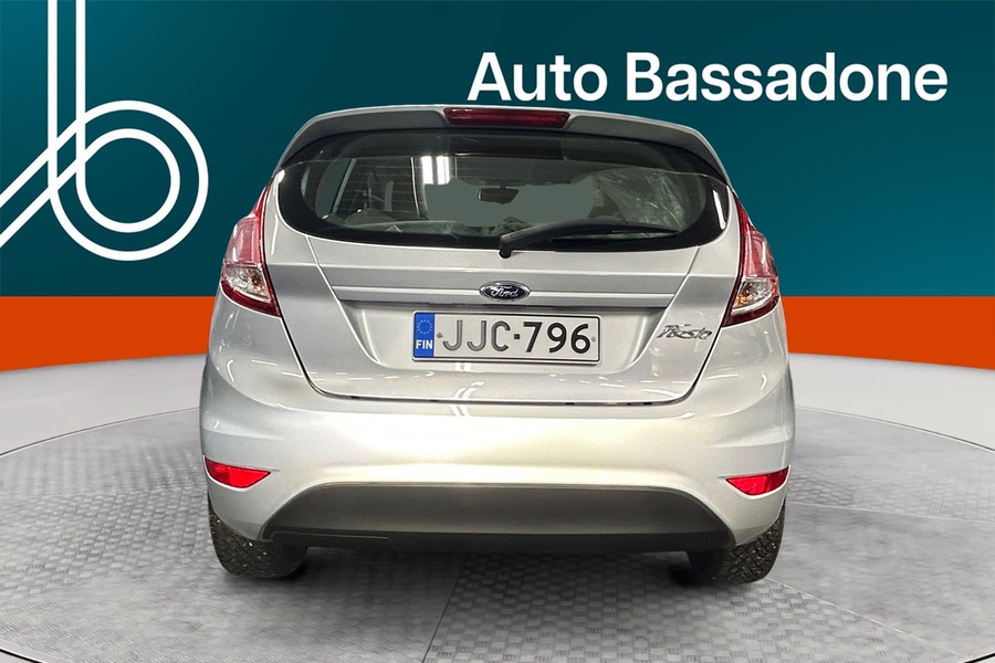 Ford Fiesta vaihtoauto