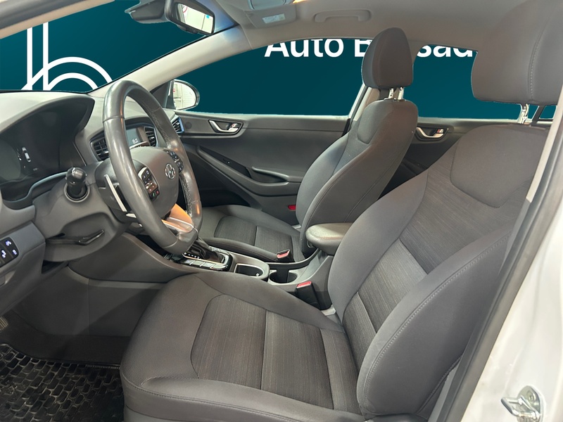 Hyundai IONIQ hybrid vaihtoauto