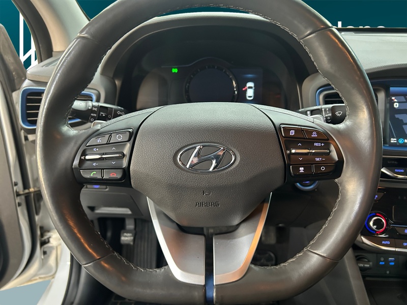 Hyundai IONIQ hybrid vaihtoauto