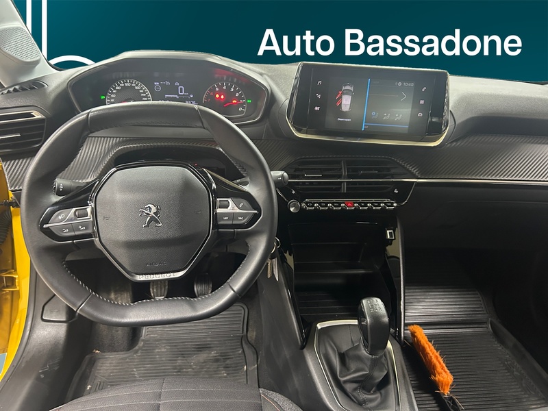 Peugeot 208 vaihtoauto