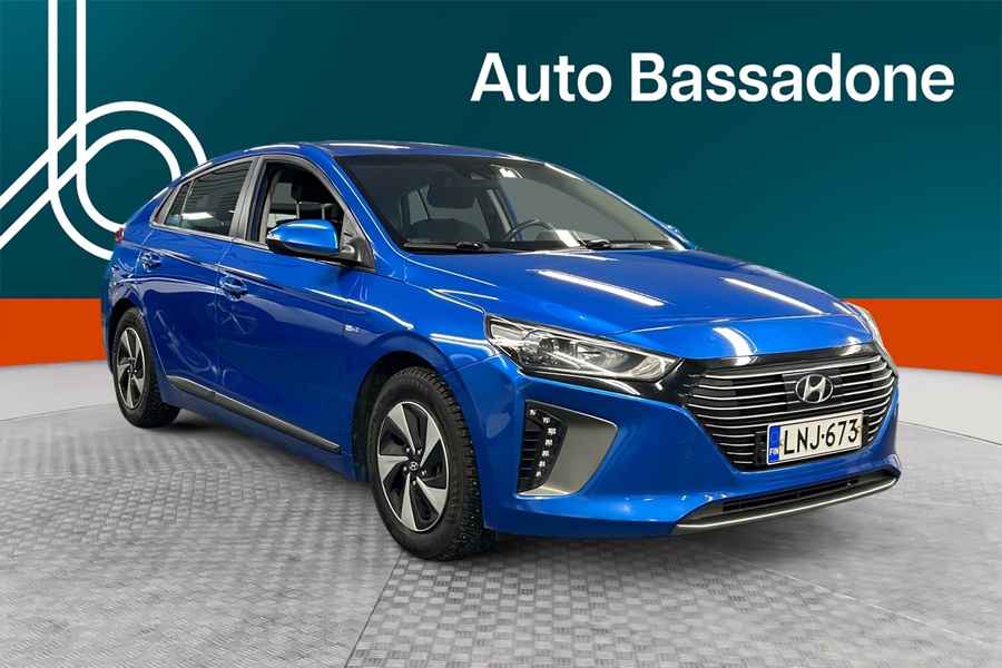 Hyundai IONIQ hybrid vaihtoauto