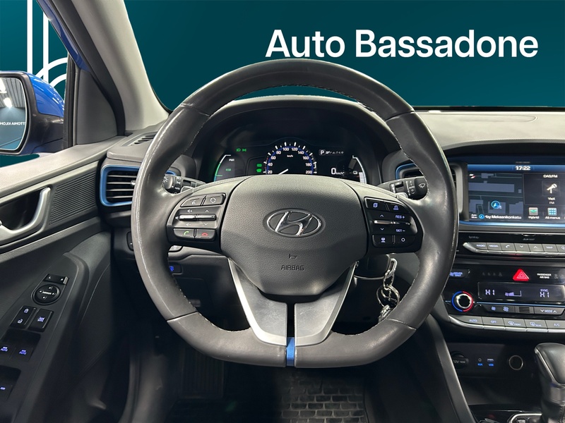 Hyundai IONIQ hybrid vaihtoauto