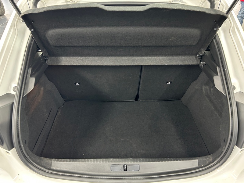 Peugeot 208 vaihtoauto