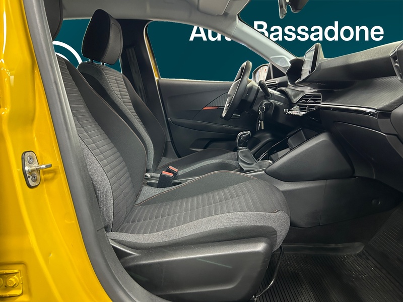 Peugeot 208 vaihtoauto