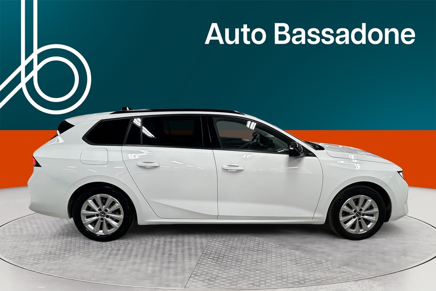 Opel Astra vaihtoauto