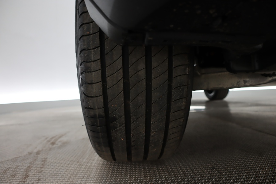 Peugeot E-3008 vaihtoauto