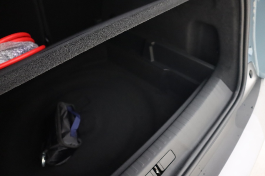 Peugeot E-3008 vaihtoauto